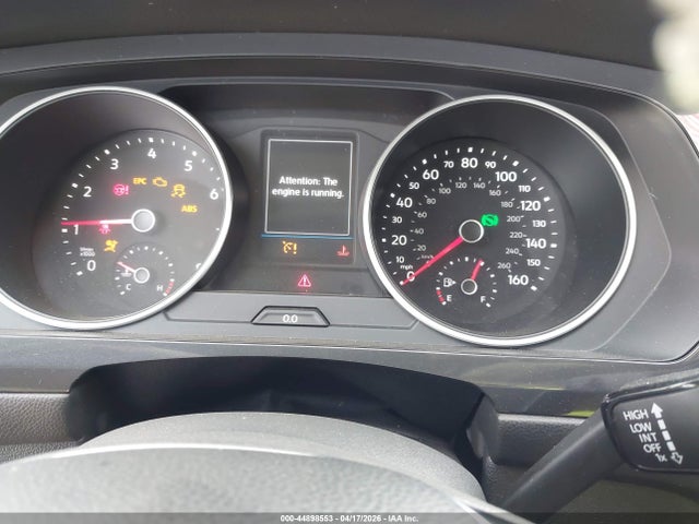 Продажа на аукционе авто 2018 Volkswagen Tiguan 2.0t S, vin: 3VV0B7AX0JM120136, номер лота: 44898553