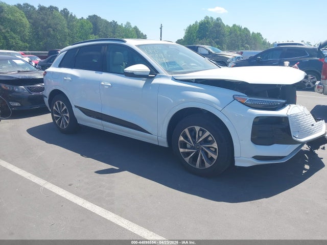 Aukcja sprzedaży 2025 Audi Q6 E-tron Premium Plus Quattro, vin: WA124BGFXSA073645, numer aukcji: 44898554