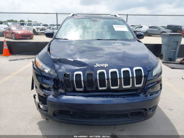 2015 Jeep Cherokee Latitude მანქანა იყიდება აუქციონზე, vin: 1C4PJLCS0FW670048, აუქციონის ნომერი: 44898561