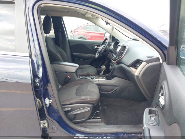 Продажа на аукционе авто 2015 Jeep Cherokee Latitude, vin: 1C4PJLCS0FW670048, номер лота: 44898561