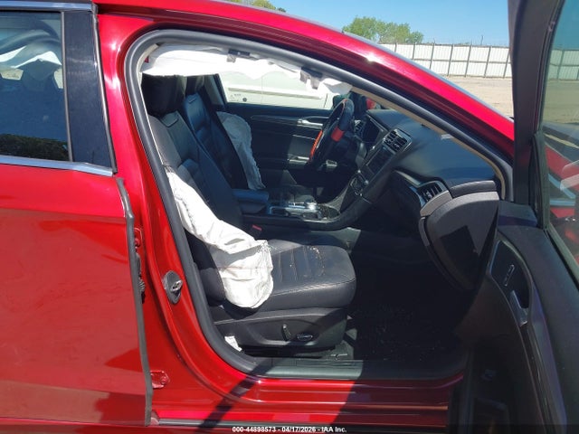 44898573 :رقم المزاد ، 3FA6P0H97HR332771 vin ، 2017 Ford Fusion Se مزاد بيع