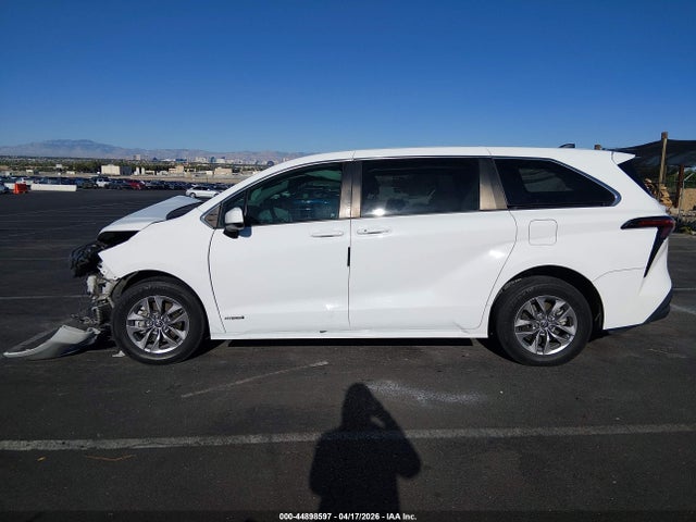 Aukcja sprzedaży 2021 Toyota Sienna Le, vin: 5TDKRKEC5MS034449, numer aukcji: 44898597