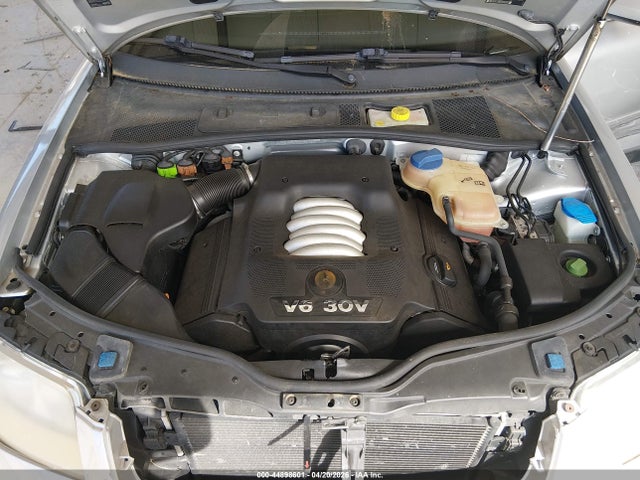 Продажа на аукционе авто 2003 Volkswagen Passat Glx, vin: WVWWH63B23E466197, номер лота: 44898601