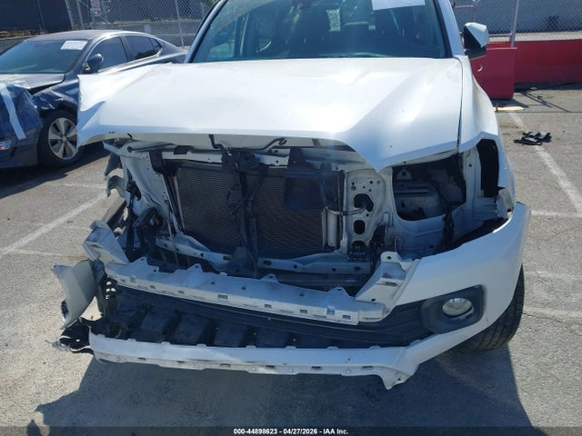 5TFAX5GN3LX176423 Toyota Tacoma Sr5
