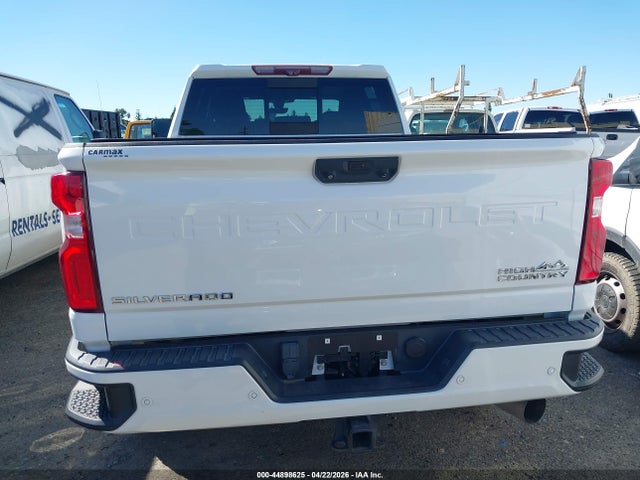 1GC4YREY9MF156652 Chevrolet Silverado 2500hd 4wd Standard Bed High Country