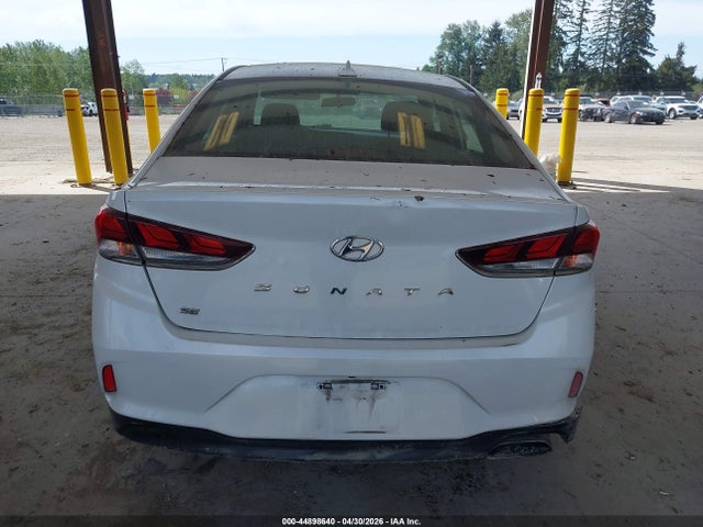 5NPE24AF0JH699919 Hyundai SONATA SE