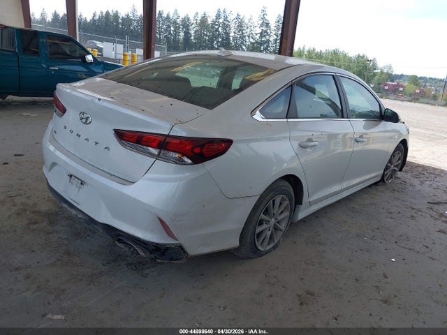 5NPE24AF0JH699919 Hyundai SONATA SE