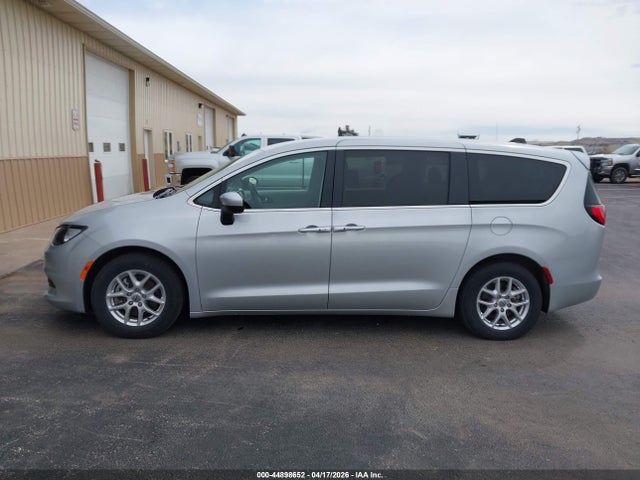2022 Chrysler Voyager Lx მანქანა იყიდება აუქციონზე, vin: 2C4RC1CG9NR141529, აუქციონის ნომერი: 44898652