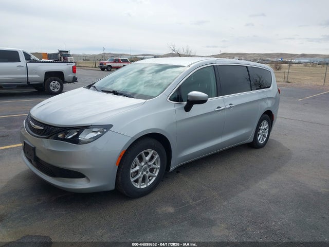 2022 Chrysler Voyager Lx მანქანა იყიდება აუქციონზე, vin: 2C4RC1CG9NR141529, აუქციონის ნომერი: 44898652