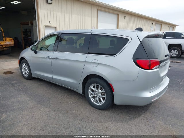 2022 Chrysler Voyager Lx მანქანა იყიდება აუქციონზე, vin: 2C4RC1CG9NR141529, აუქციონის ნომერი: 44898652