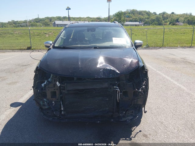 Продаж на аукціоні авто 2017 Chrysler Pacifica Limited, vin: 2C4RC1GG7HR525114, номер лоту: 44898653