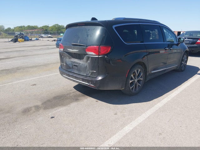 Продаж на аукціоні авто 2017 Chrysler Pacifica Limited, vin: 2C4RC1GG7HR525114, номер лоту: 44898653