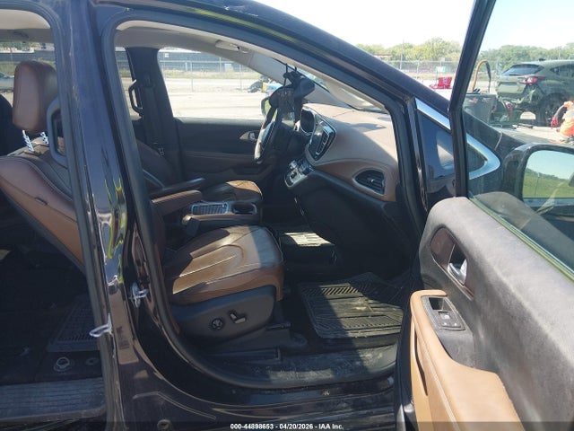 Продаж на аукціоні авто 2017 Chrysler Pacifica Limited, vin: 2C4RC1GG7HR525114, номер лоту: 44898653