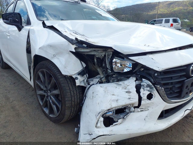 2018 Mazda Mazda3 Touring მანქანა იყიდება აუქციონზე, vin: 3MZBN1L32JM239454, აუქციონის ნომერი: 44898681