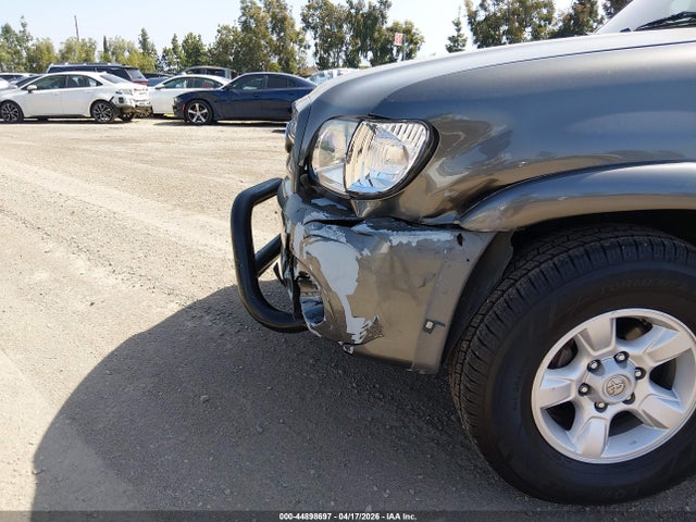 Aukcja sprzedaży 2003 Toyota Tundra Limited V8, vin: 5TBRT38153S433742, numer aukcji: 44898697