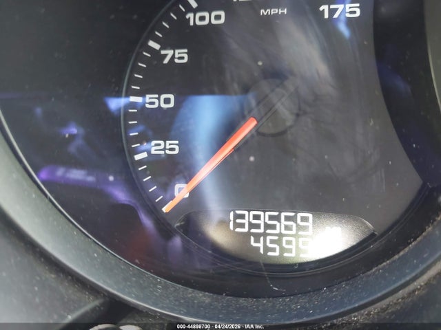 44898700 :رقم المزاد ، WP1AB2A52JLB32938 vin ، 2018 Porsche Macan S مزاد بيع