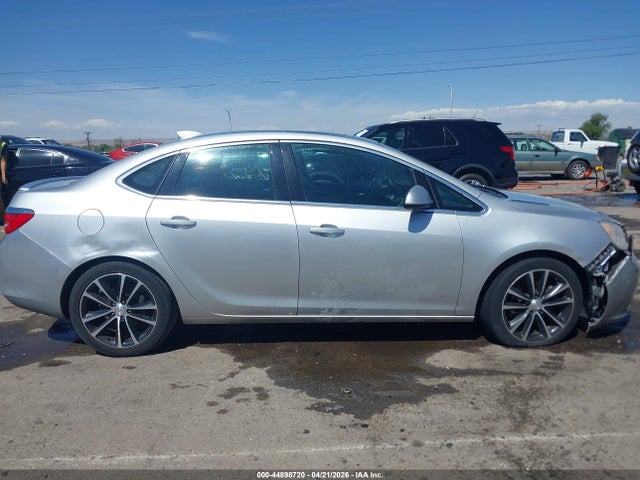 2017 Buick Verano Sport Touring მანქანა იყიდება აუქციონზე, vin: 1G4PR5SK4H4106659, აუქციონის ნომერი: 44898720