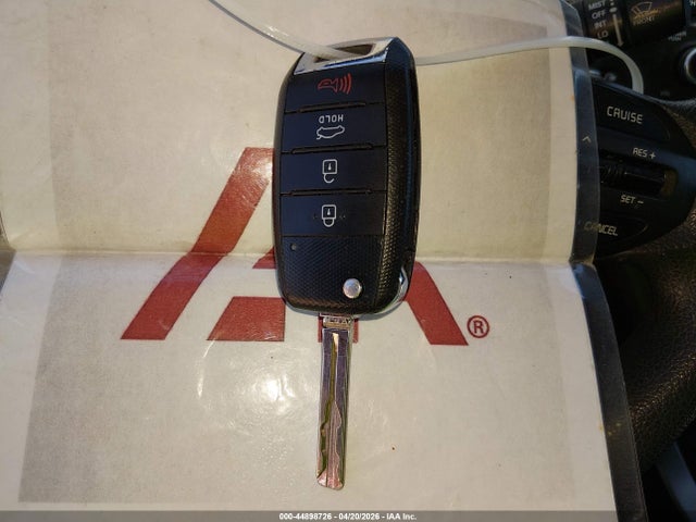 Продаж на аукціоні авто 2015 Kia Optima Lx, vin: KNAGM4A76F5626442, номер лоту: 44898726