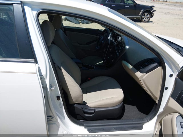 Продаж на аукціоні авто 2015 Kia Optima Lx, vin: KNAGM4A76F5626442, номер лоту: 44898726
