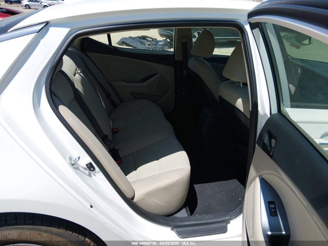 Продаж на аукціоні авто 2015 Kia Optima Lx, vin: KNAGM4A76F5626442, номер лоту: 44898726