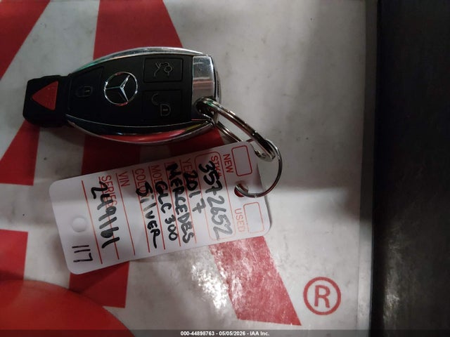 44898763 :رقم المزاد ، WDC0G4KB0HF249161 vin ، 2017 Mercedes-benz Glc 300 4matic مزاد بيع