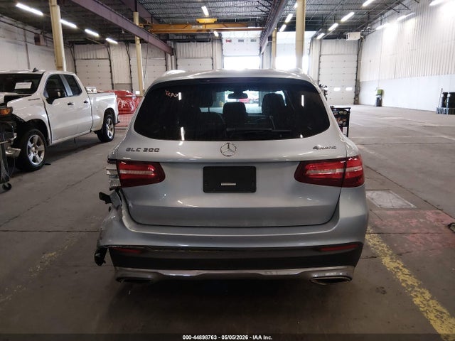 44898763 :رقم المزاد ، WDC0G4KB0HF249161 vin ، 2017 Mercedes-benz Glc 300 4matic مزاد بيع
