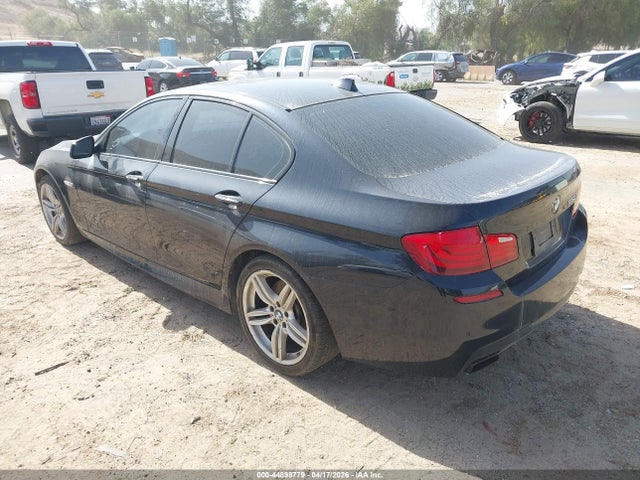 44898779 :رقم المزاد ، WBAFR9C51BC757726 vin ، 2011 Bmw 550i مزاد بيع