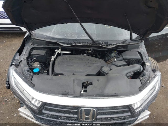 44898788 :رقم المزاد ، 5FNRL6H87MB006185 vin ، 2021 Honda Odyssey Touring مزاد بيع