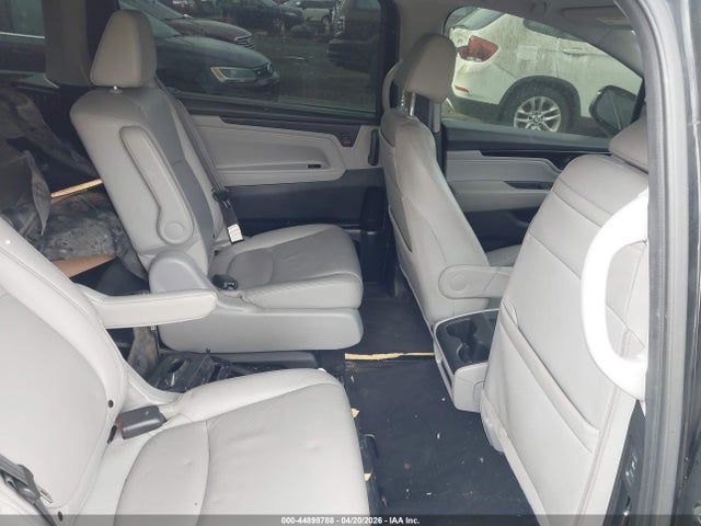 44898788 :رقم المزاد ، 5FNRL6H87MB006185 vin ، 2021 Honda Odyssey Touring مزاد بيع