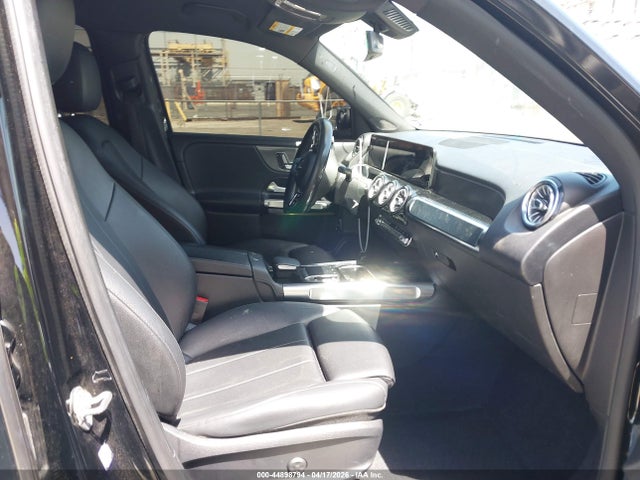 2021 Mercedes-benz Glb 250 მანქანა იყიდება აუქციონზე, vin: W1N4M4GB3MW092527, აუქციონის ნომერი: 44898794