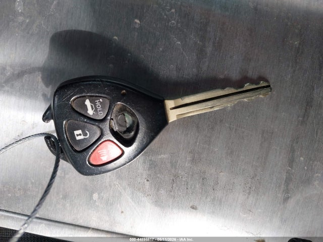 Продаж на аукціоні авто 2011 Toyota Corolla S, vin: 2T1BU4EE6BC662232, номер лоту: 44898817