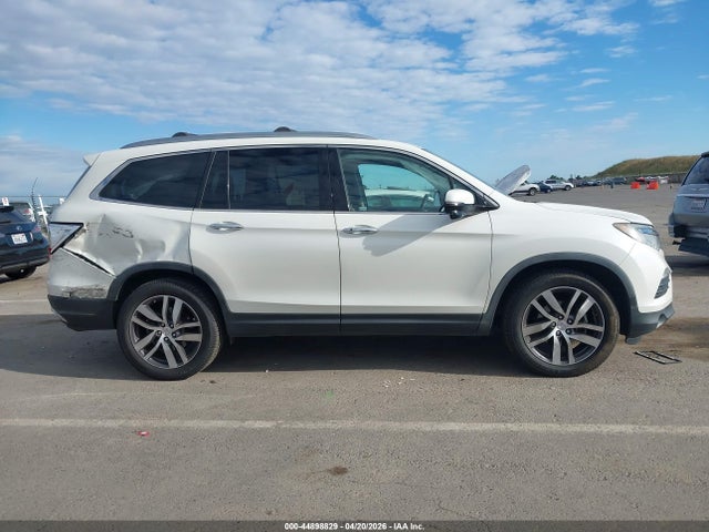 5FNYF6H98JB000483 Honda Pilot Touring