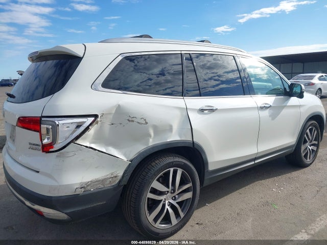 5FNYF6H98JB000483 Honda Pilot Touring