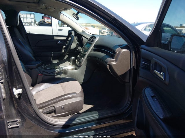 2015 Chevrolet Malibu 1lt მანქანა იყიდება აუქციონზე, vin: 1G11C5SL5FF106202, აუქციონის ნომერი: 44898847