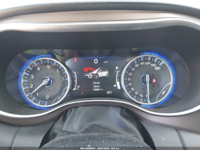 Auction sale of the 2018 Chrysler Pacifica Touring-l Plus, vin: 2C4RC1EG1JR268816, lot number: 44898853