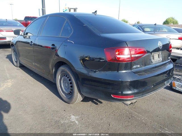 44898881 :رقم المزاد ، 3VW267AJ1GM292673 vin ، 2016 Volkswagen Jetta 1.4t S مزاد بيع