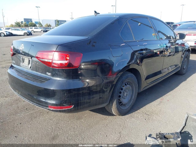 44898881 :رقم المزاد ، 3VW267AJ1GM292673 vin ، 2016 Volkswagen Jetta 1.4t S مزاد بيع