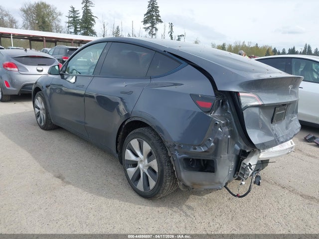 Продаж на аукціоні авто 2023 Tesla Model Y Awd/long Range Dual Motor All-wheel Drive, vin: 7SAYGDEE7PF979119, номер лоту: 44898897