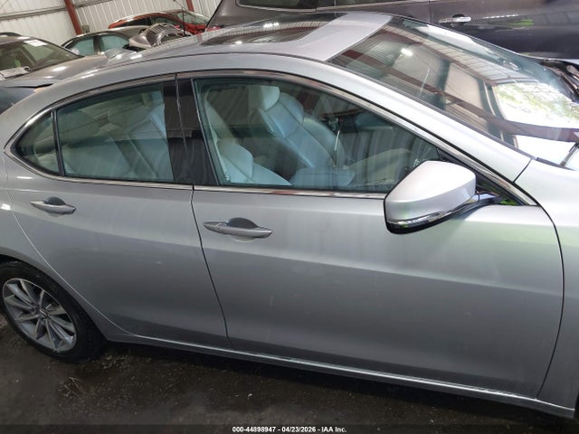 2018 Acura Tlx მანქანა იყიდება აუქციონზე, vin: 19UUB1F39JA011448, აუქციონის ნომერი: 44898947