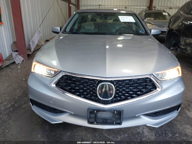 2018 Acura Tlx მანქანა იყიდება აუქციონზე, vin: 19UUB1F39JA011448, აუქციონის ნომერი: 44898947