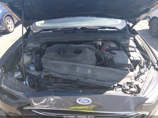 44898983 :رقم المزاد ، 3FA6P0T91HR361710 vin ، 2017 Ford Fusion Se مزاد بيع