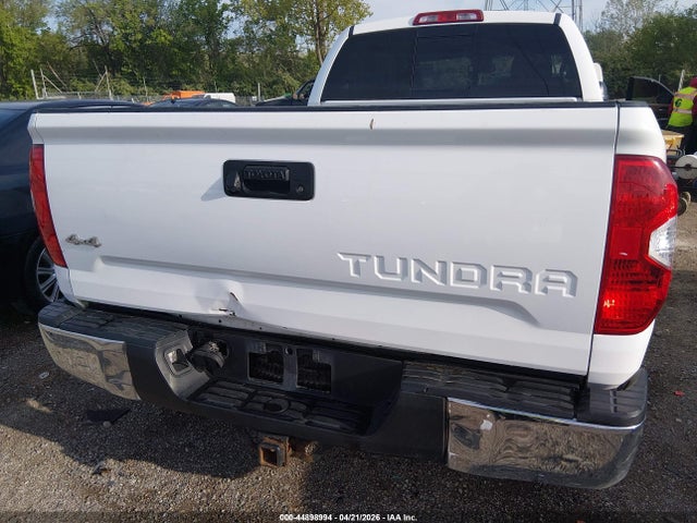 Aukcja sprzedaży 2015 Toyota Tundra Sr5 5.7l V8, vin: 5TFUW5F11FX452049, numer aukcji: 44898994