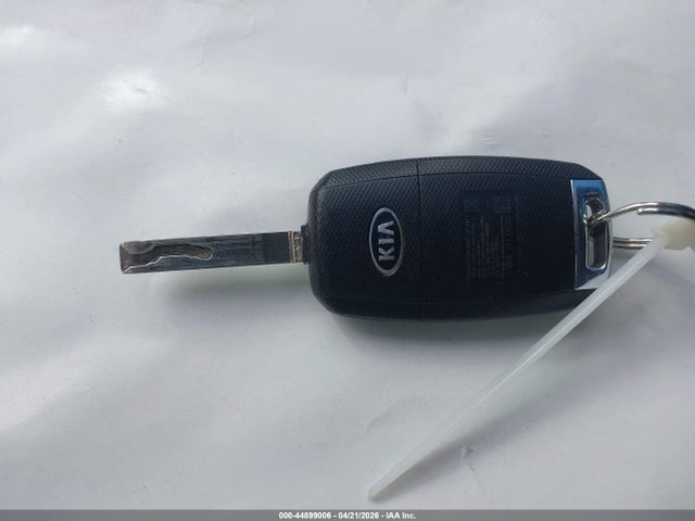 KIA Optima Lx 2019 5XXGT4L35KG373569 Image 11