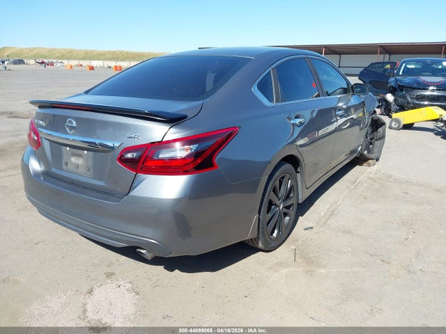 1N4AL3APXHN349809 Nissan Altima 2.5 Sr