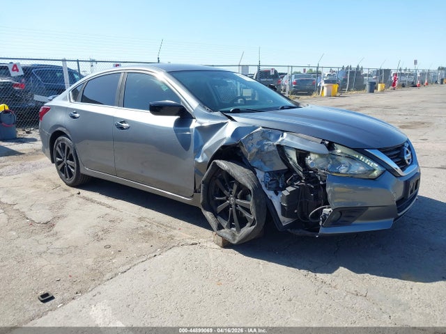 1N4AL3APXHN349809 Nissan Altima 2.5 Sr
