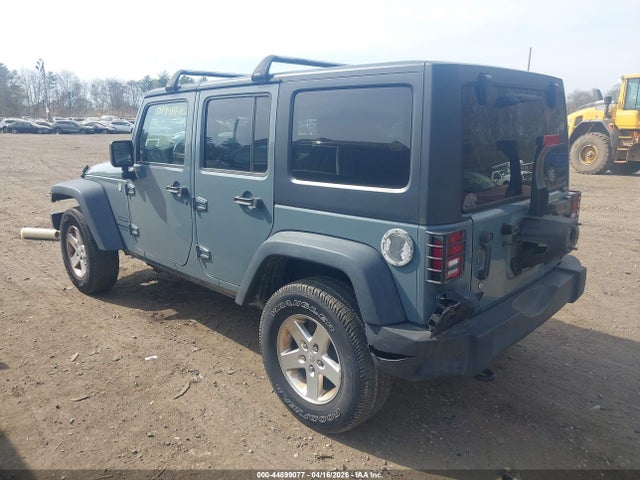 44899077 :رقم المزاد ، 1C4BJWDG2FL523186 vin ، 2015 Jeep Wrangler Unlimited Sport مزاد بيع