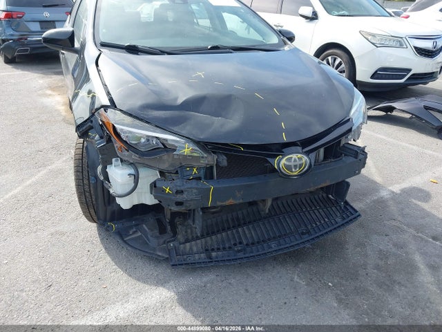 5YFBURHE0JP776959 Toyota COROLLA LE