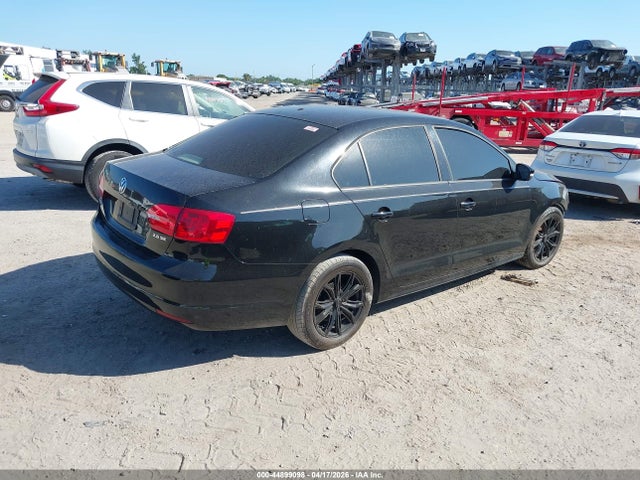 Продаж на аукціоні авто 2011 Volkswagen Jetta 2.5l Se, vin: 3VWDZ7AJ8BM322020, номер лоту: 44899098