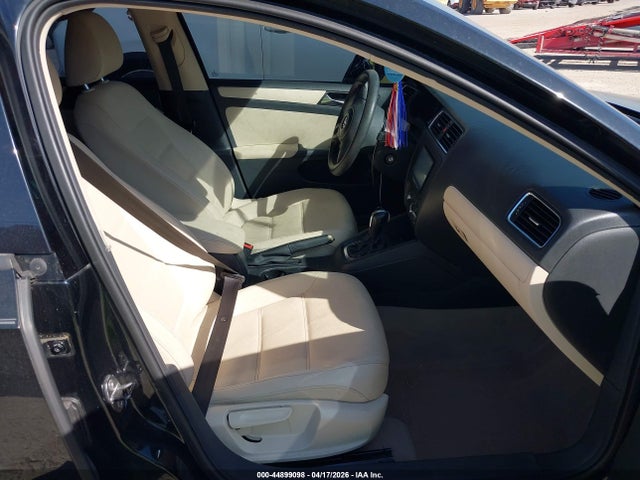 Продаж на аукціоні авто 2011 Volkswagen Jetta 2.5l Se, vin: 3VWDZ7AJ8BM322020, номер лоту: 44899098