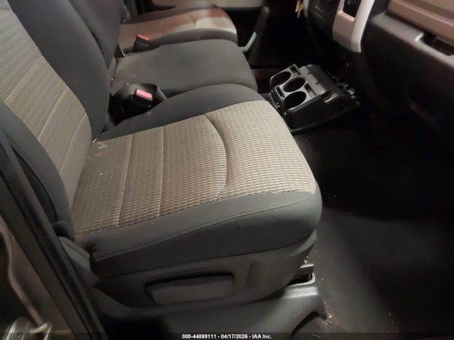 2012 RAM 1500 1C6RD7GT7CS172336 Photo 4
